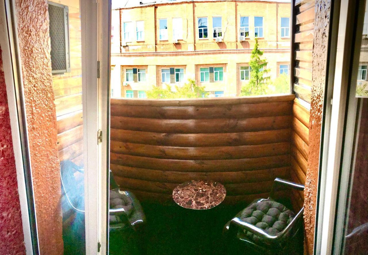 One-Bedroom Apartment On Gagarina Κχαρκίβ Εξωτερικό φωτογραφία